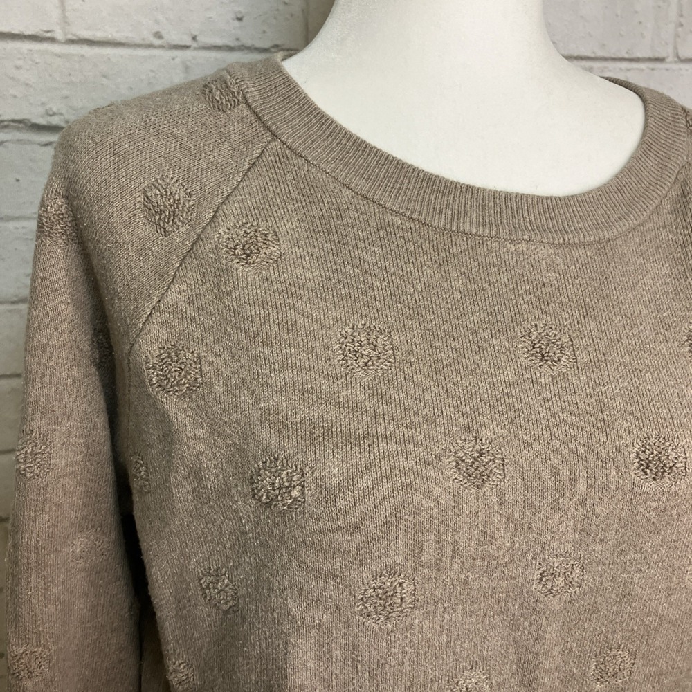 Leo & Nicole Beige Textured Polka Dot Sweater Women's Medium